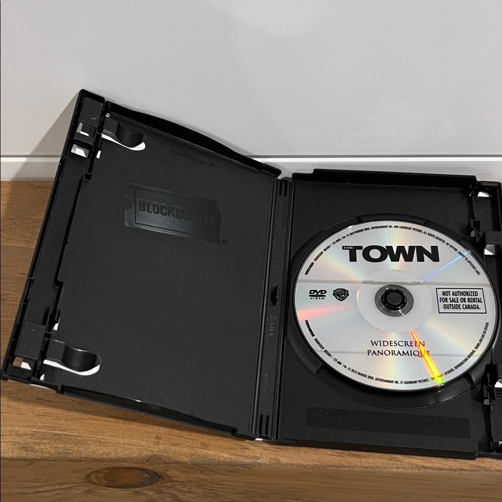 🛍️ 3 for $20 🛍️ - The Town - DVD - Picture 7 of 12